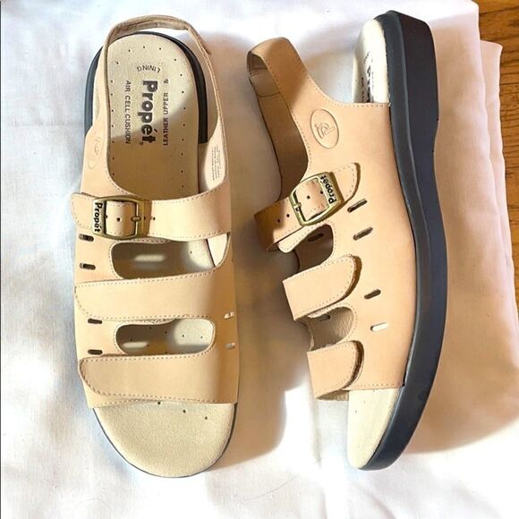 PROPET TAUPE LEATHER SANDALS.  NEW - Picture 3 of 11